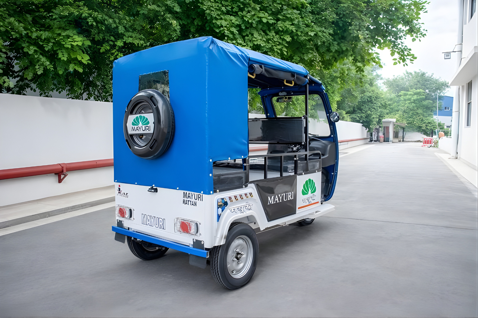 Mayuri Rattan L5 Auto