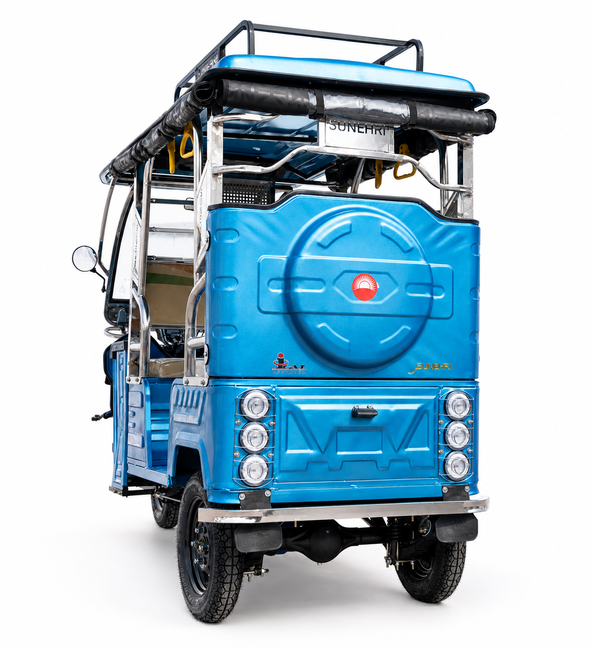 Sunehri Delux passenger three wheeler — view 3