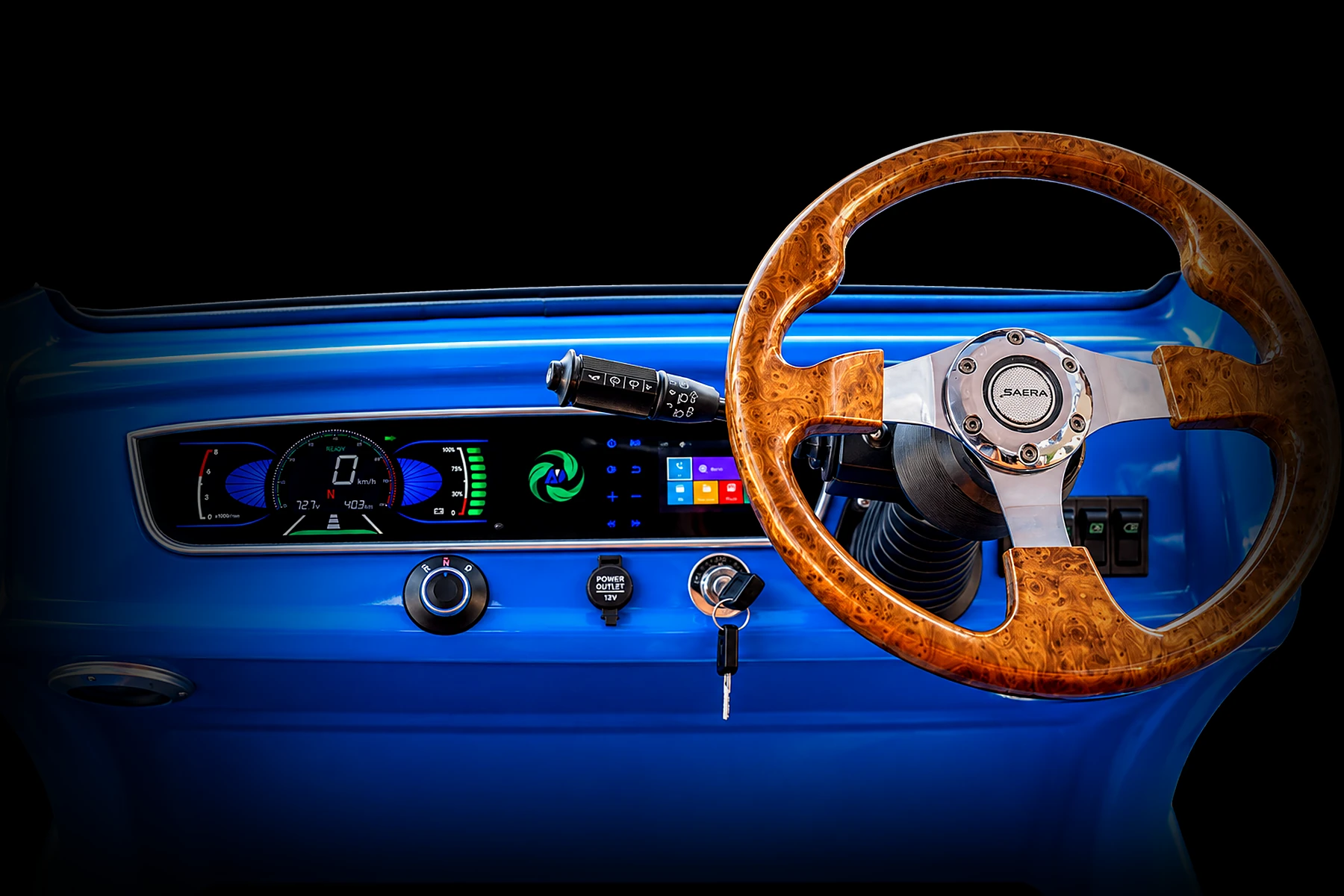 SAERA digital dashboard with instrument cluster, infotainment display and walnut steering wheel
